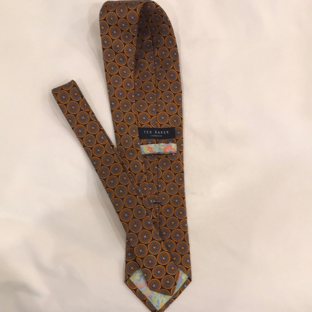 Men’s Suiting Accessories